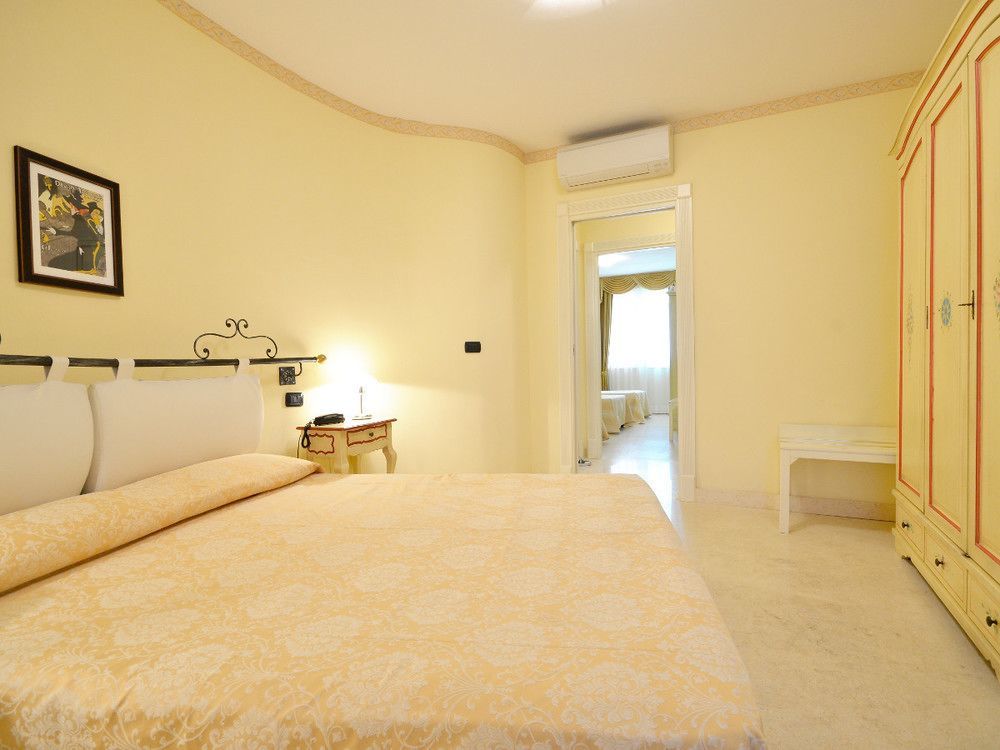 Relais Du Lac Desenzano del Garda Exterior photo